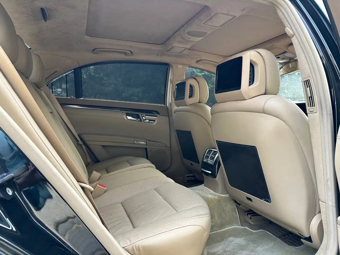 Mercedes-Benz S-Class 2012 S 500 L 4MATIC Grand Edition фото 8
