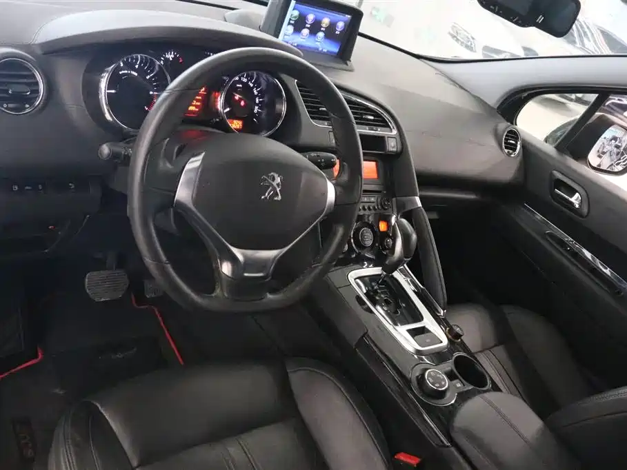 Peugeot 3008 2015 1.6THP Automatic Trend Edition фото 11