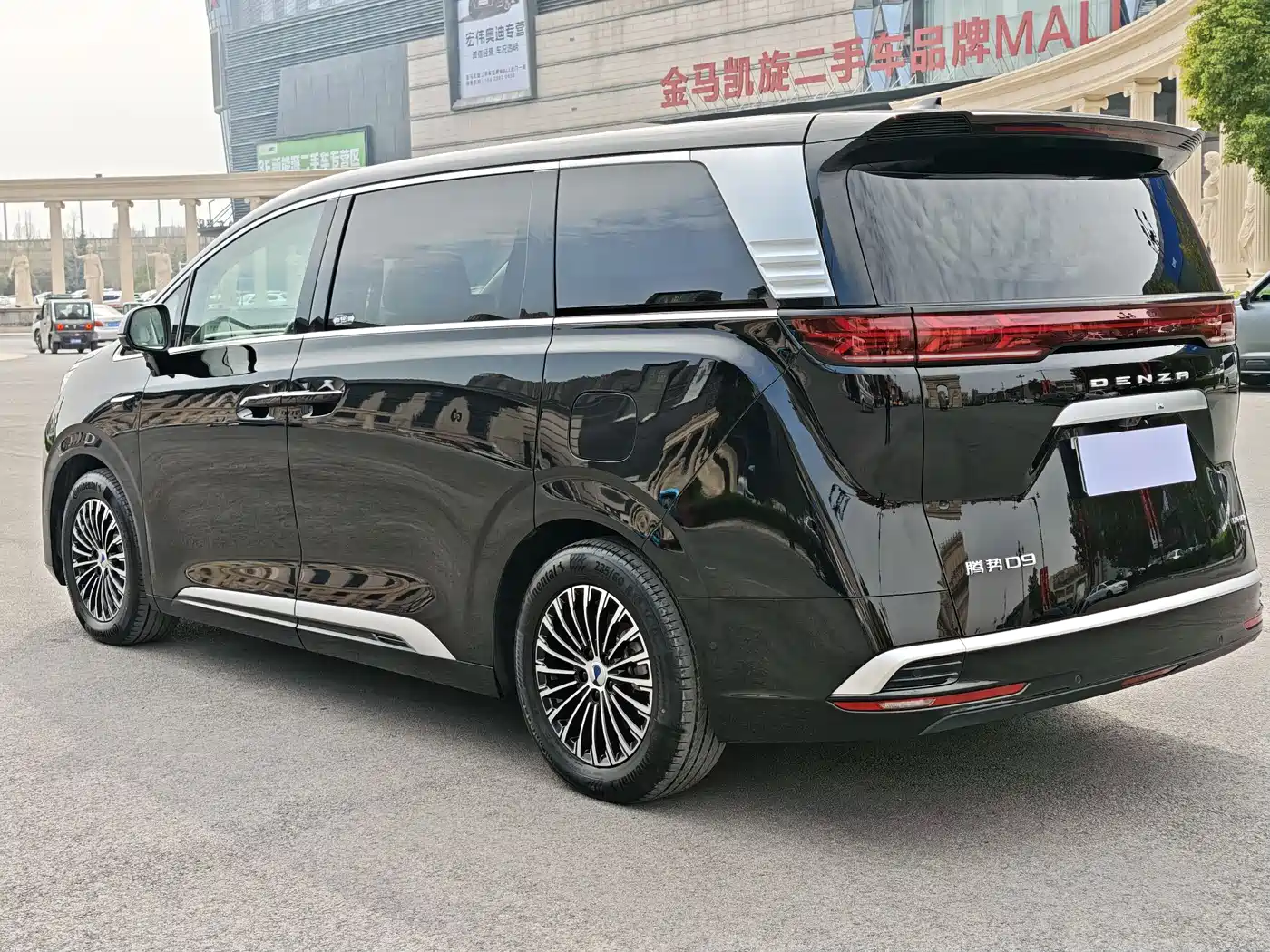 Denza D9 2025 Model DM-i Smart Drive Edition 1020 AWD Flagship фото 7