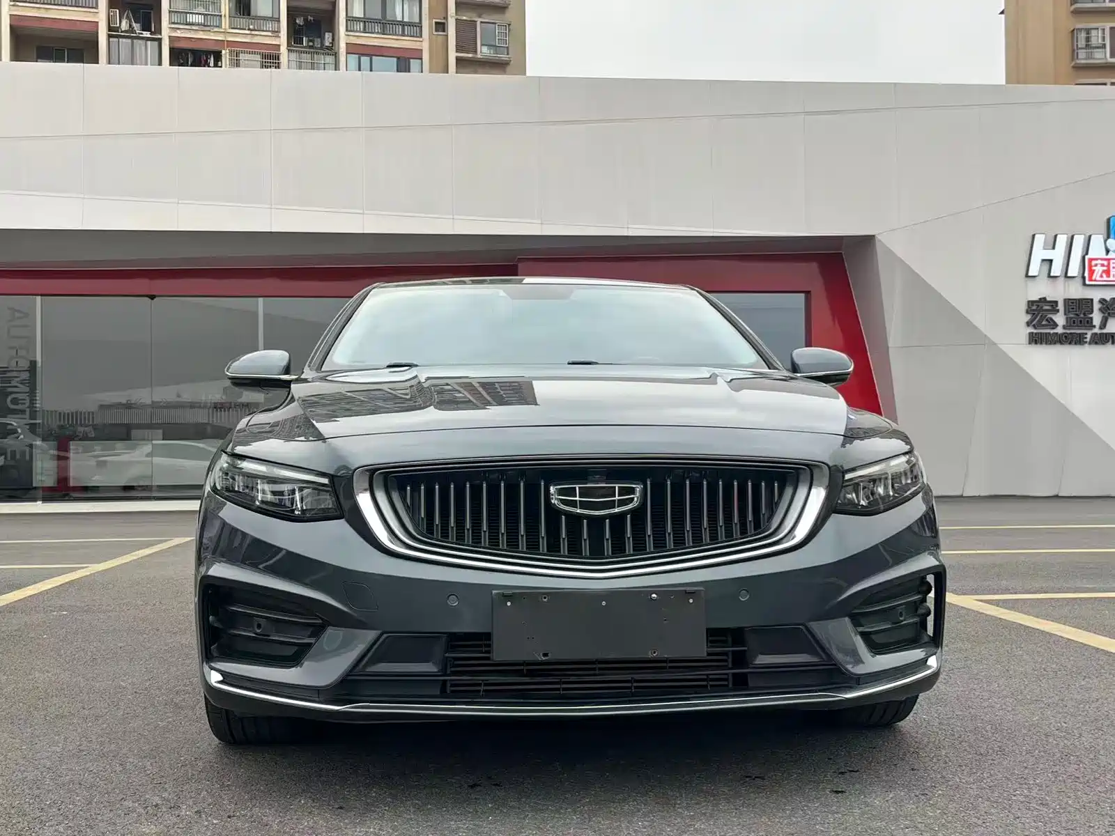 Фото 2 - Geely Preface