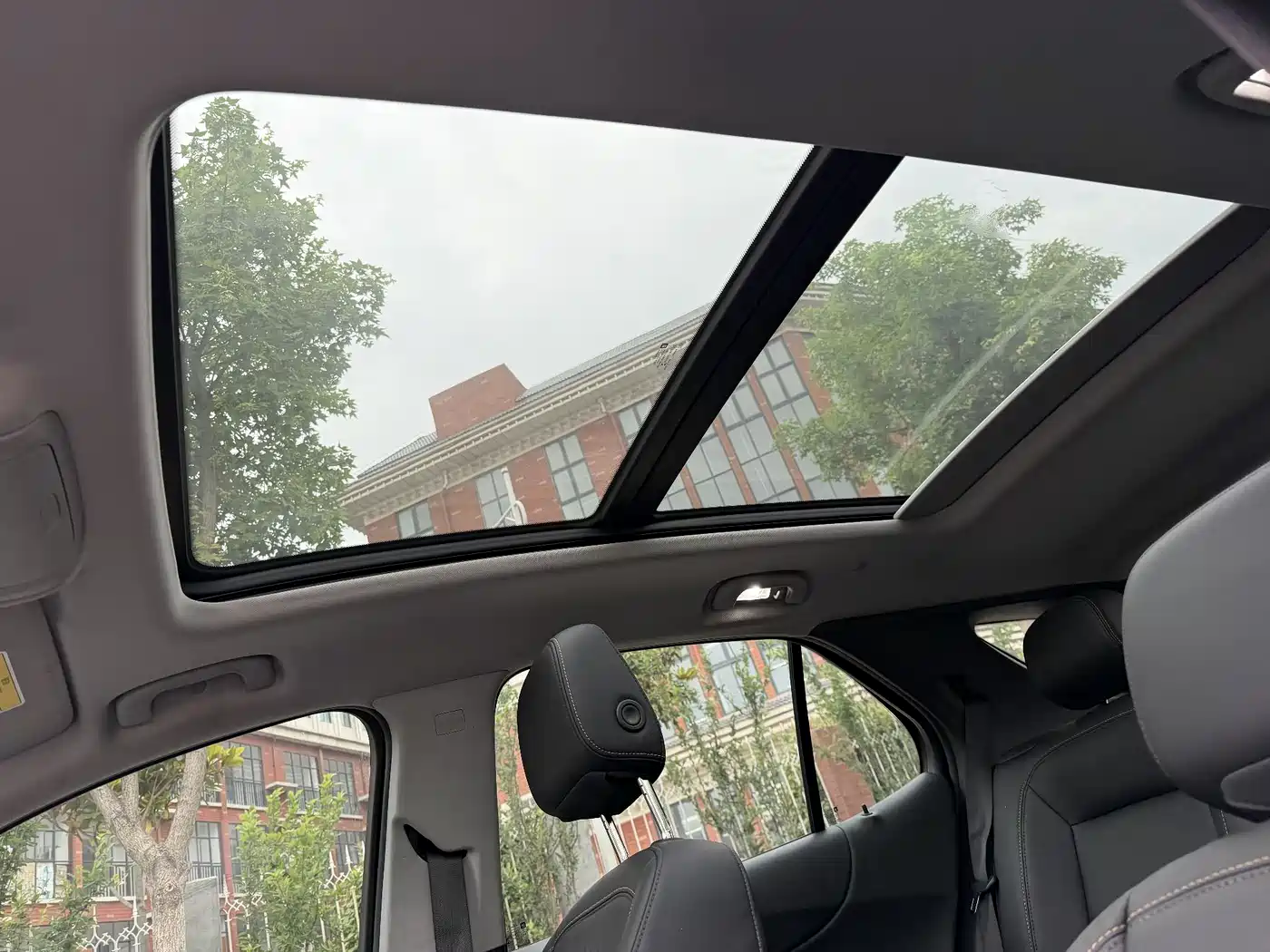 Chevrolet Equinox 2021 535T Frontier Edition фото 14
