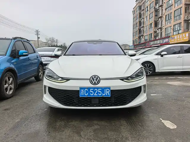 VOLKSWAGEN LINGDU