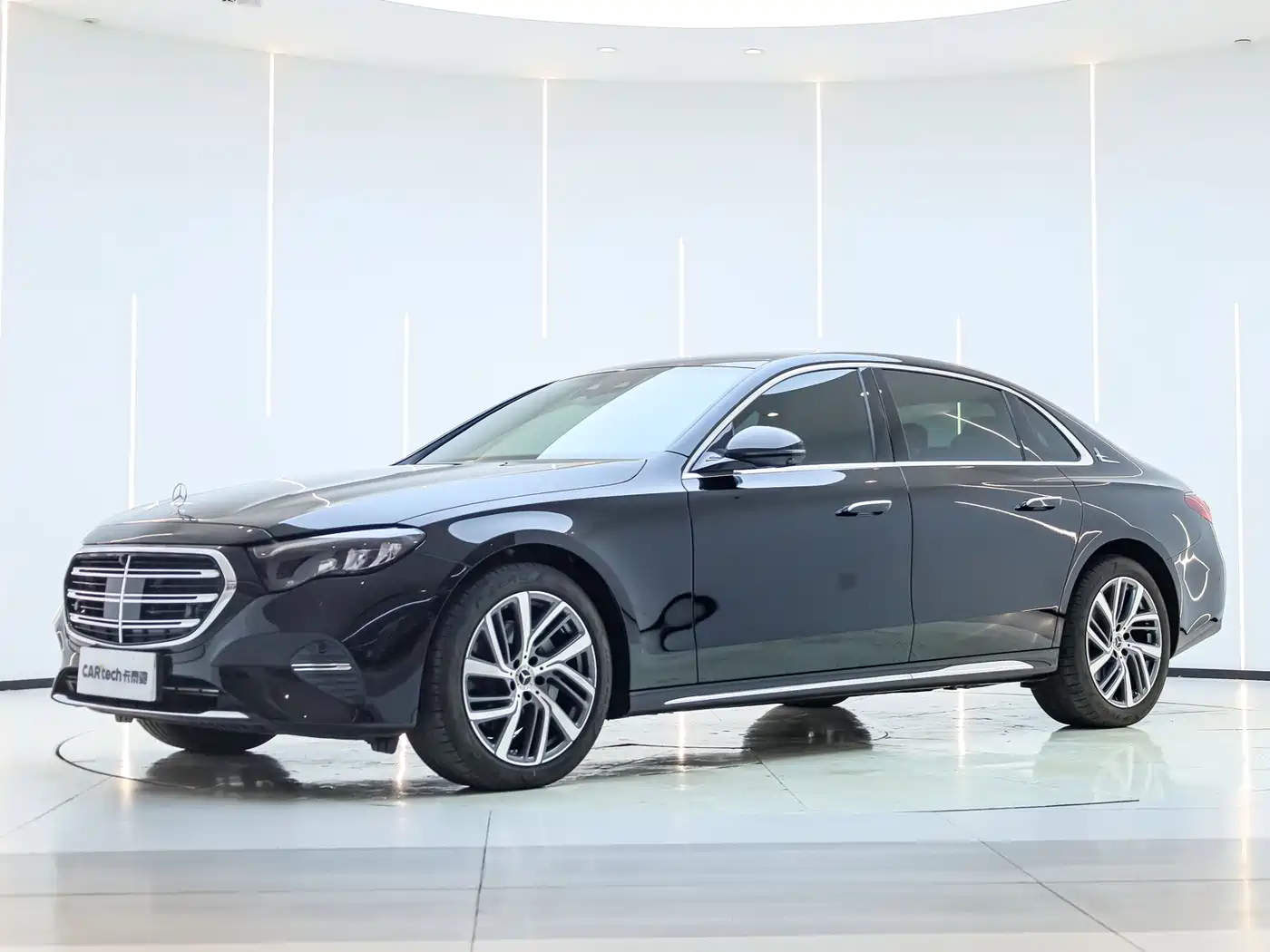 Mercedes-Benz E-Class 2024 E 300 L Fashion