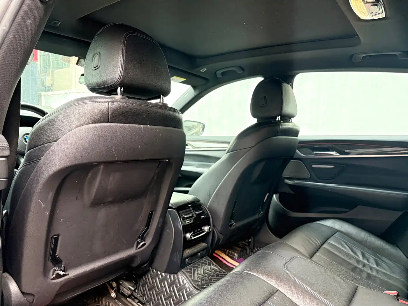 BMW 6 Series GT 2018 630i Luxury Design Package фото 10