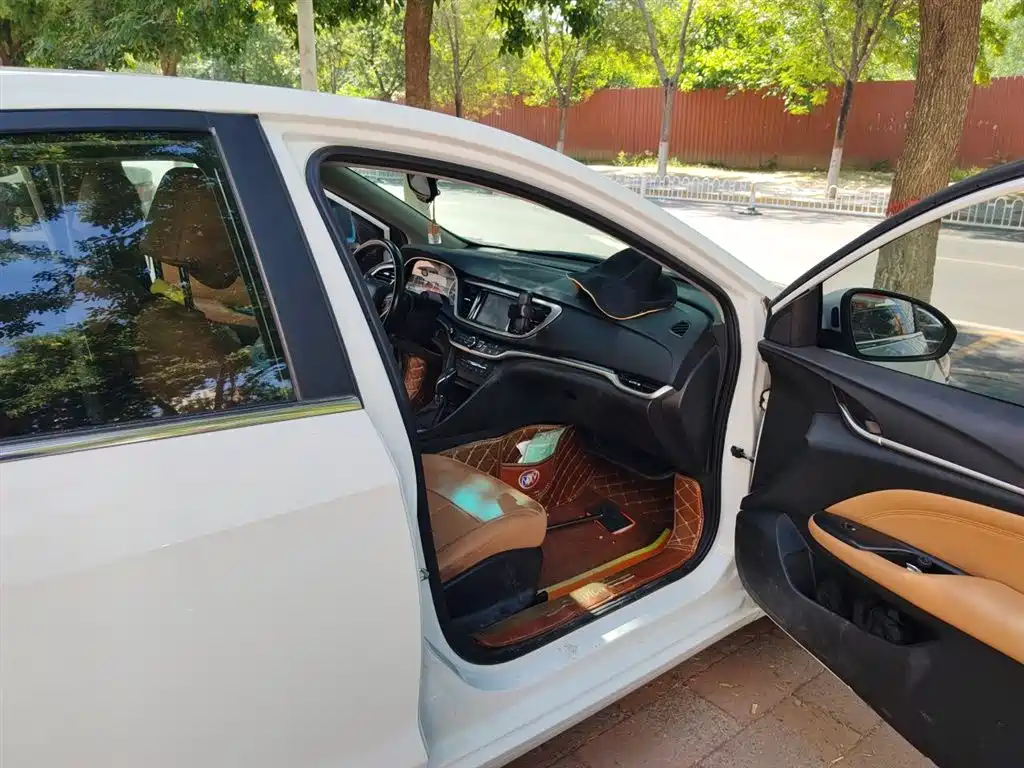Buick Excelle 2019 18T Auto Connected Flagship China VI фото 21