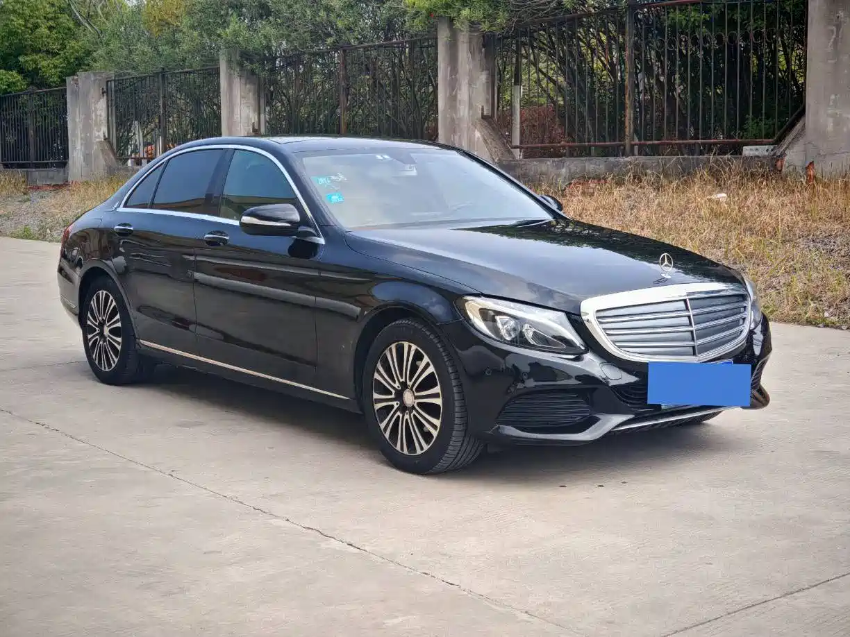 Mercedes-Benz C-Class 2016 C 200 L фото 3