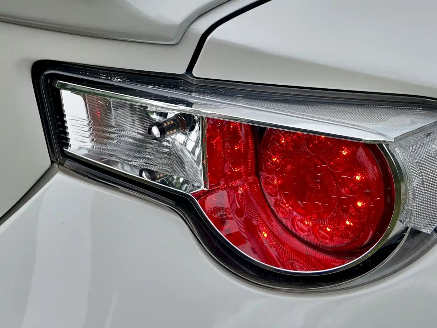 Toyota 86 2013 2.0L Automatic Luxury фото 35