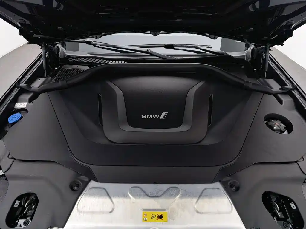 BMW iX3 2024 2024 Leading Edition