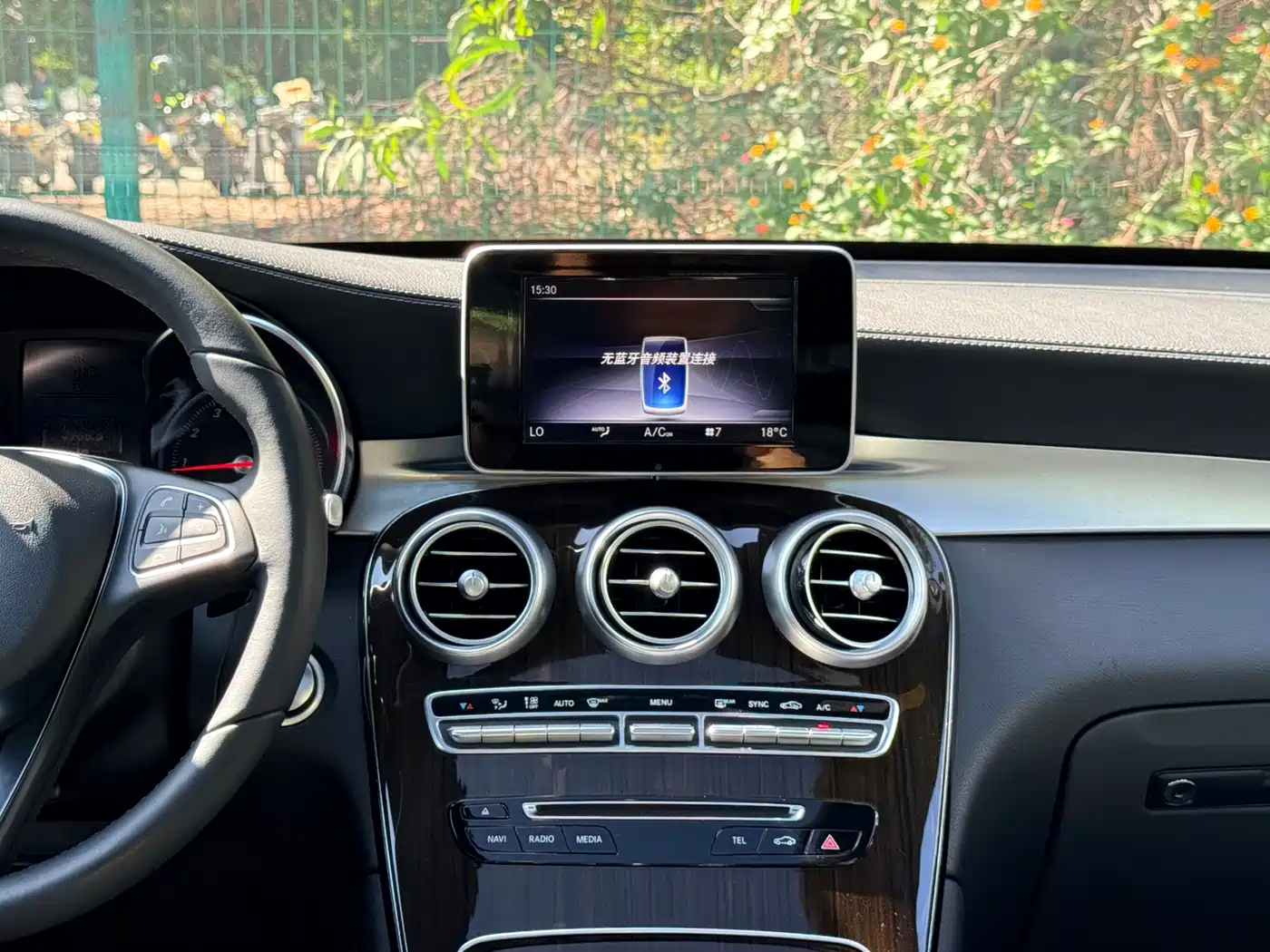 Mercedes-Benz GLC 2018 Facelift GLC 260 4MATIC Luxury фото 9