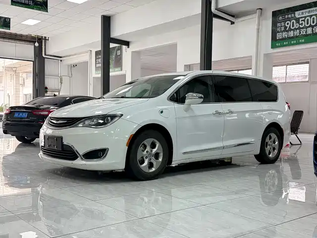  Chrysler Grand Caravan PHEV (Import) 2018 3.6L Plug-in Hybrid