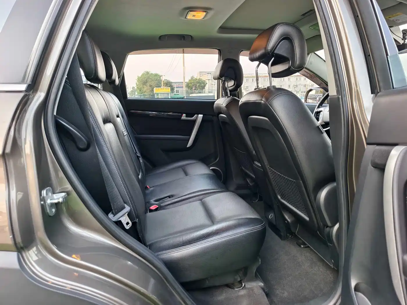 Chevrolet Captiva 2015 2.4L AWD Flagship 7-Seater фото 10