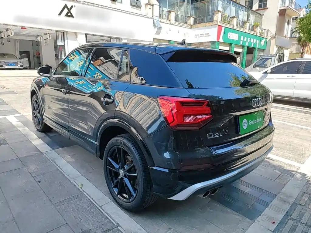 Фото 5 - Audi Q2L