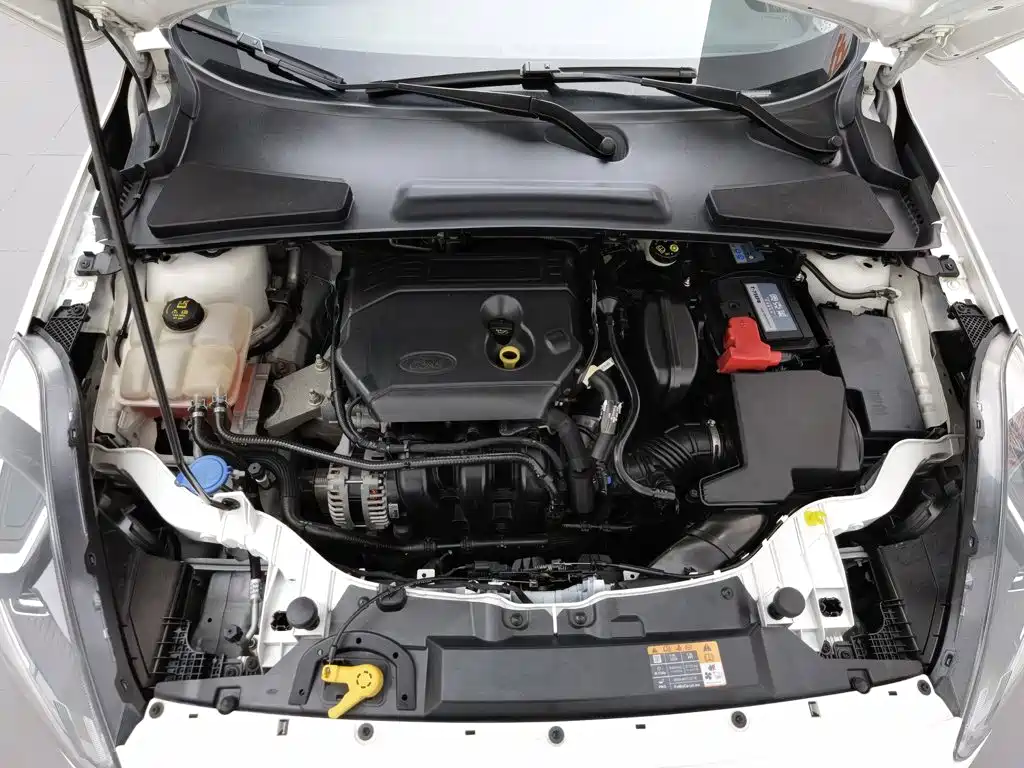 Ford Escort 2021 2019 Facelift 1.5L Auto Comfort Edition China VI