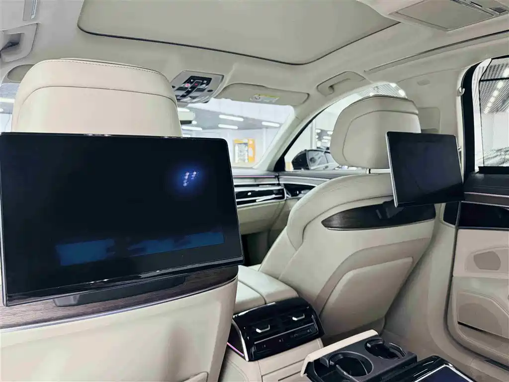 Audi A8 2023 A8L 55 TFSI quattro Flagship фото 22