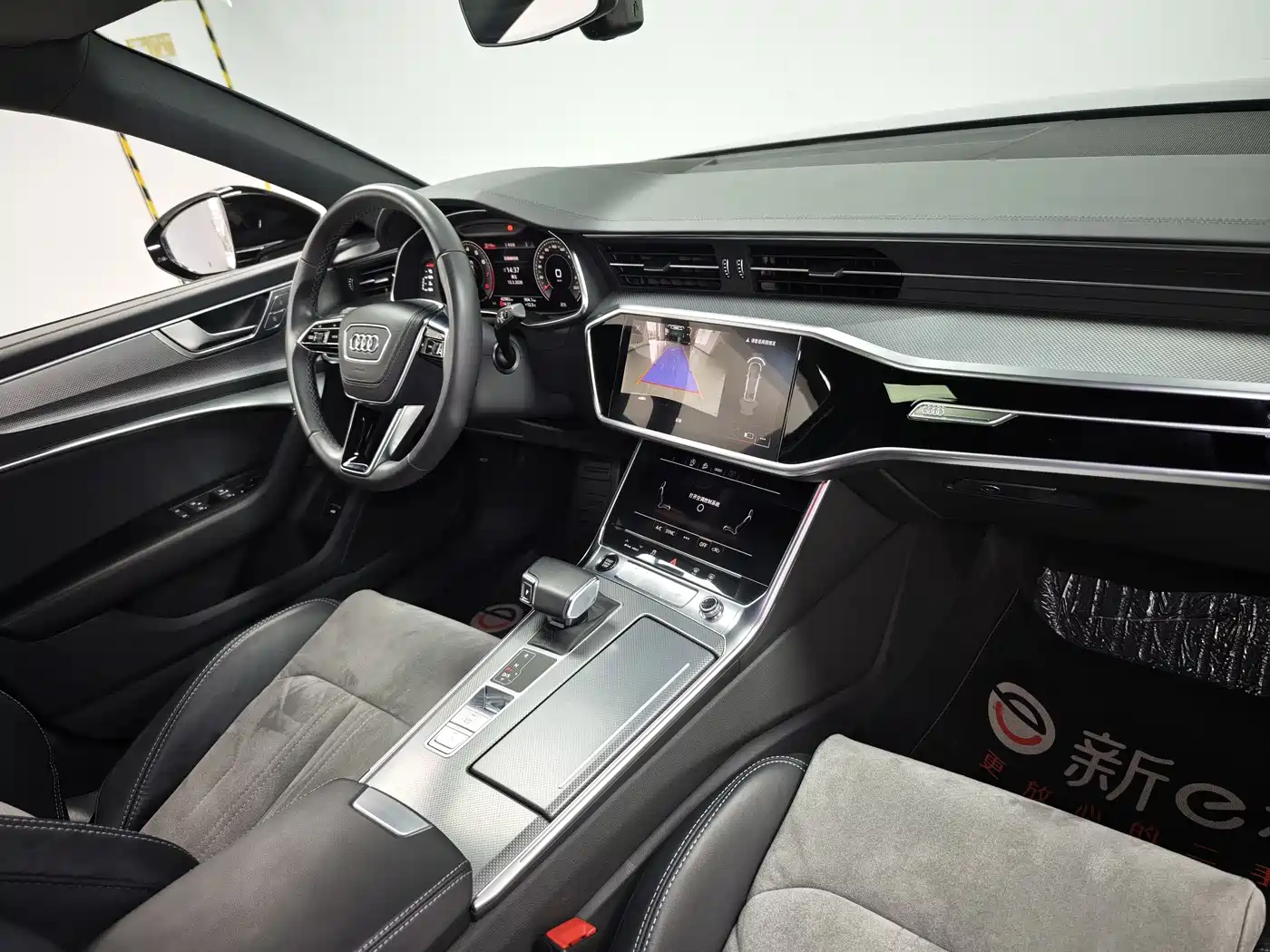 Audi A6L 2023 45 TFSI Premium Selection Dynamic фото 11