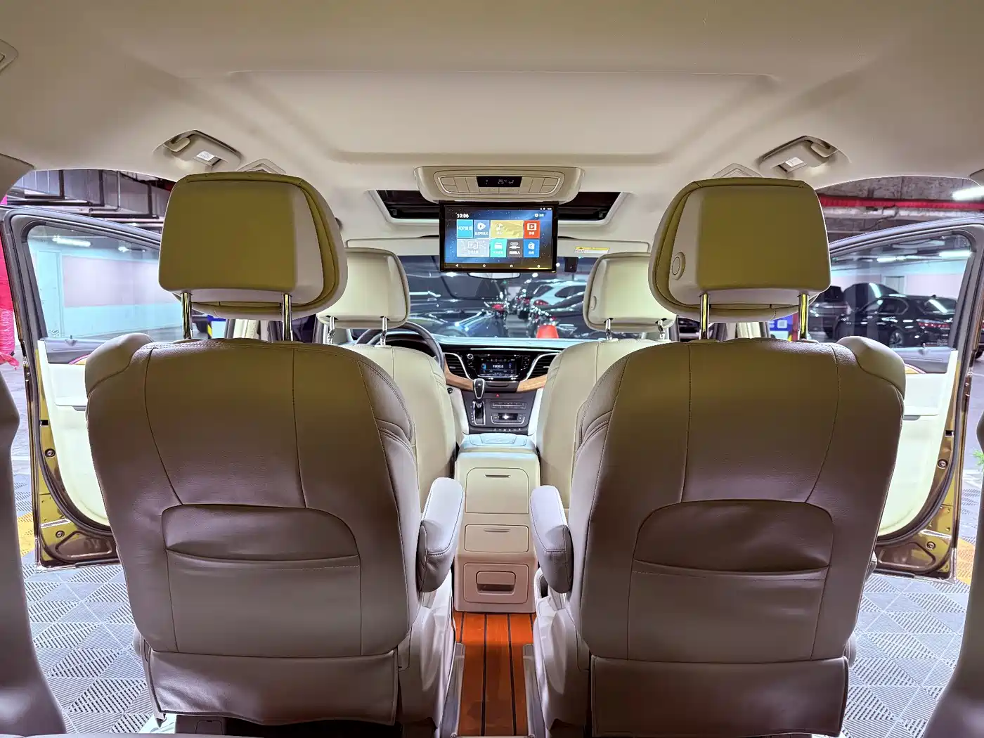 Buick GL8 2018 ES 28T Comfort Type China VI фото 20