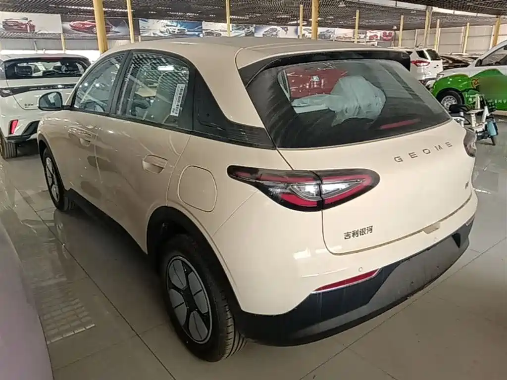 Geely Galaxy Starry Wish 2026 Edition 310km Youth Version фото 5