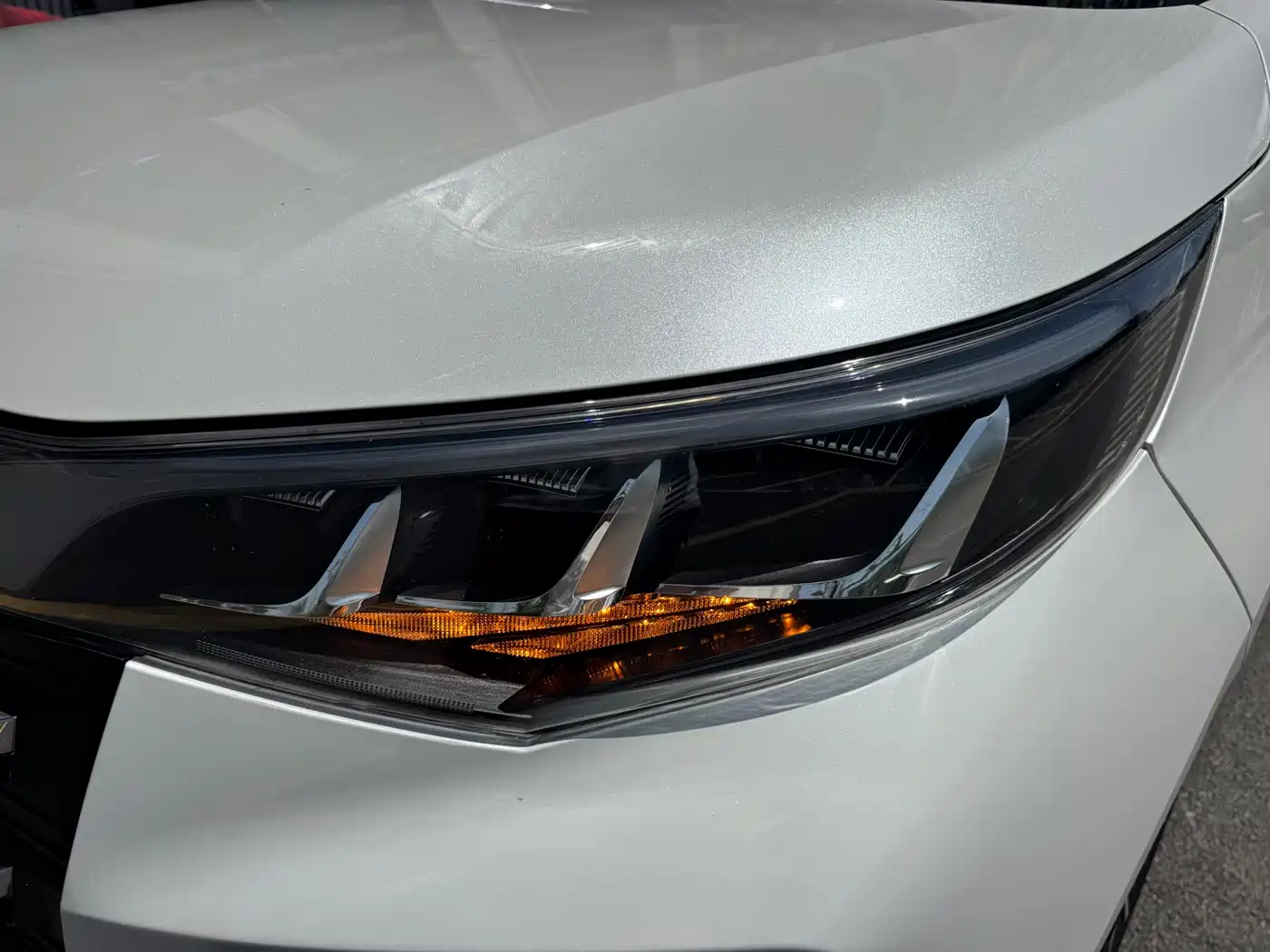 GAC Trumpchi Trumpchi M6 2023 PRO 270T DCT Luxury Edition фото 4