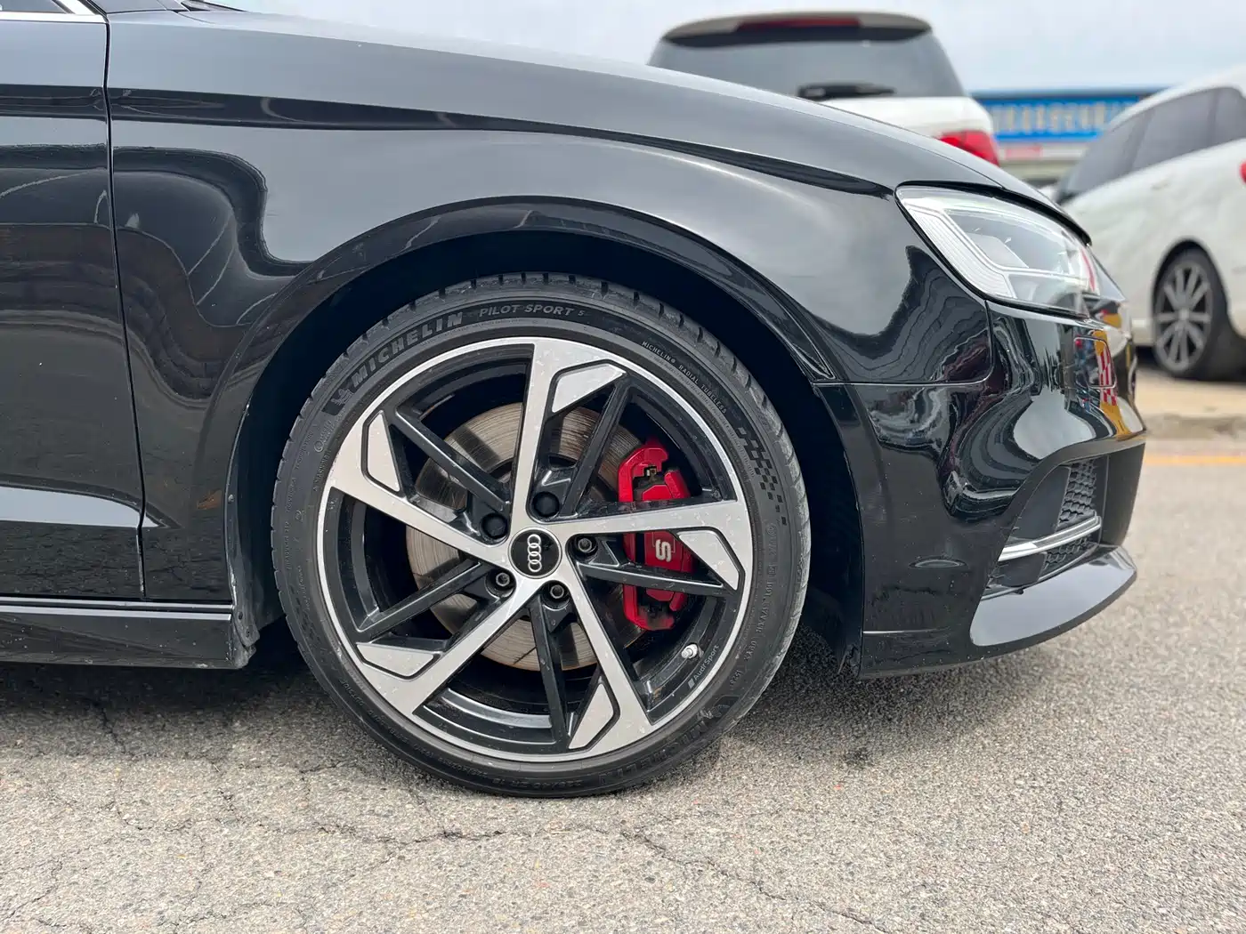 Audi S3 2019 Audi S3 2.0T Limousine фото 21