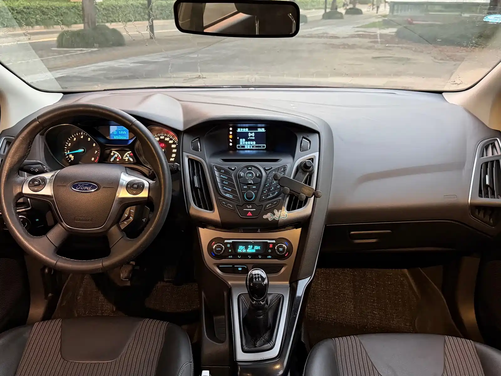 Фото 9 - Ford Focus