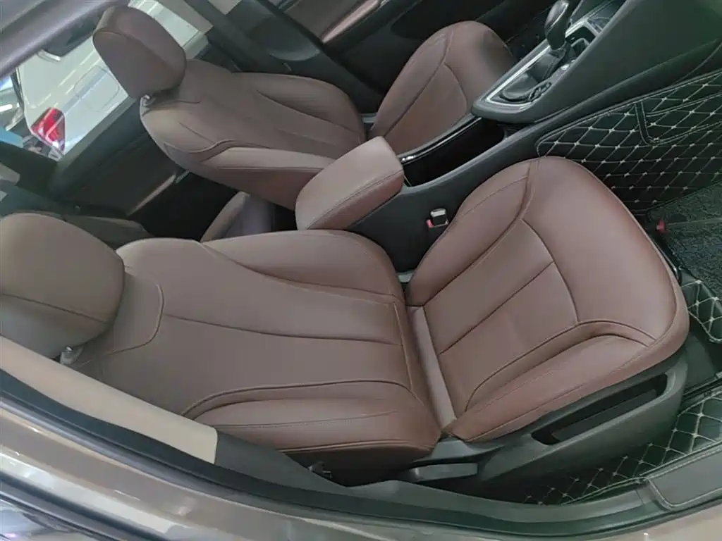 Buick GL6 2019 18T 6-seat Connected Luxury China VI фото 20
