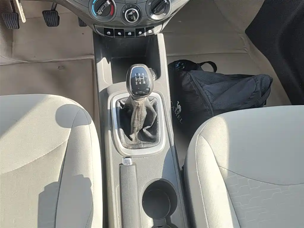 Chevrolet Sail 2018 Sail 3 1.3L Manual Comfort Sunroof фото 14