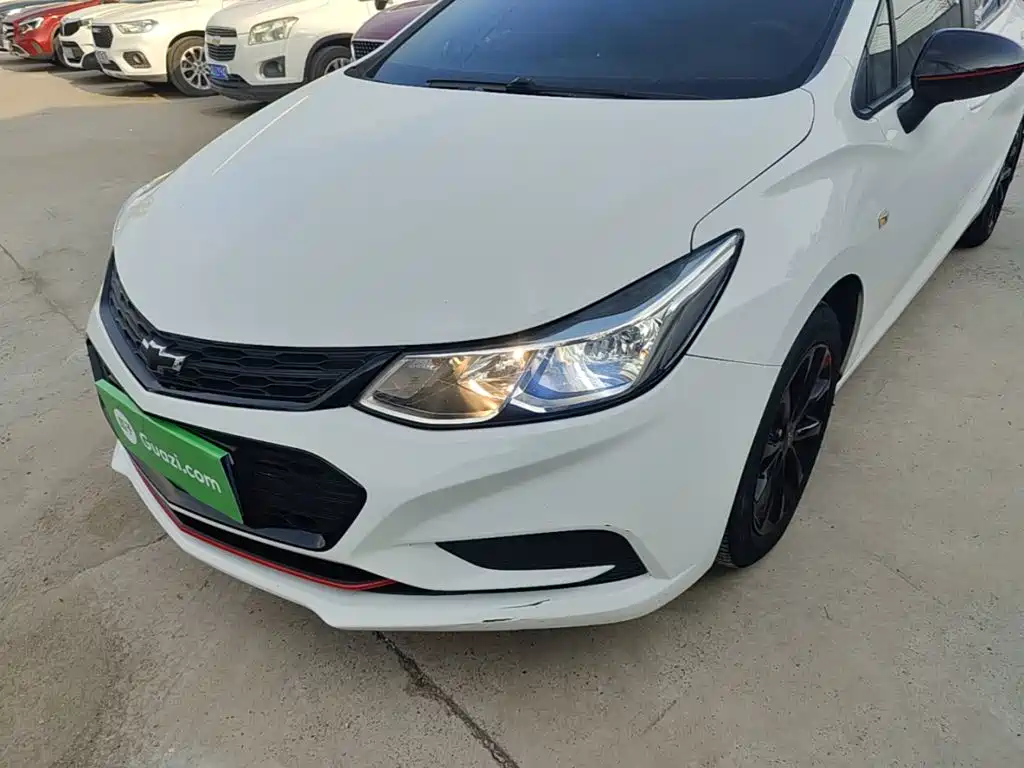 Chevrolet Cruze 2019 2018 Redline 320 Automatic Pioneer Edition