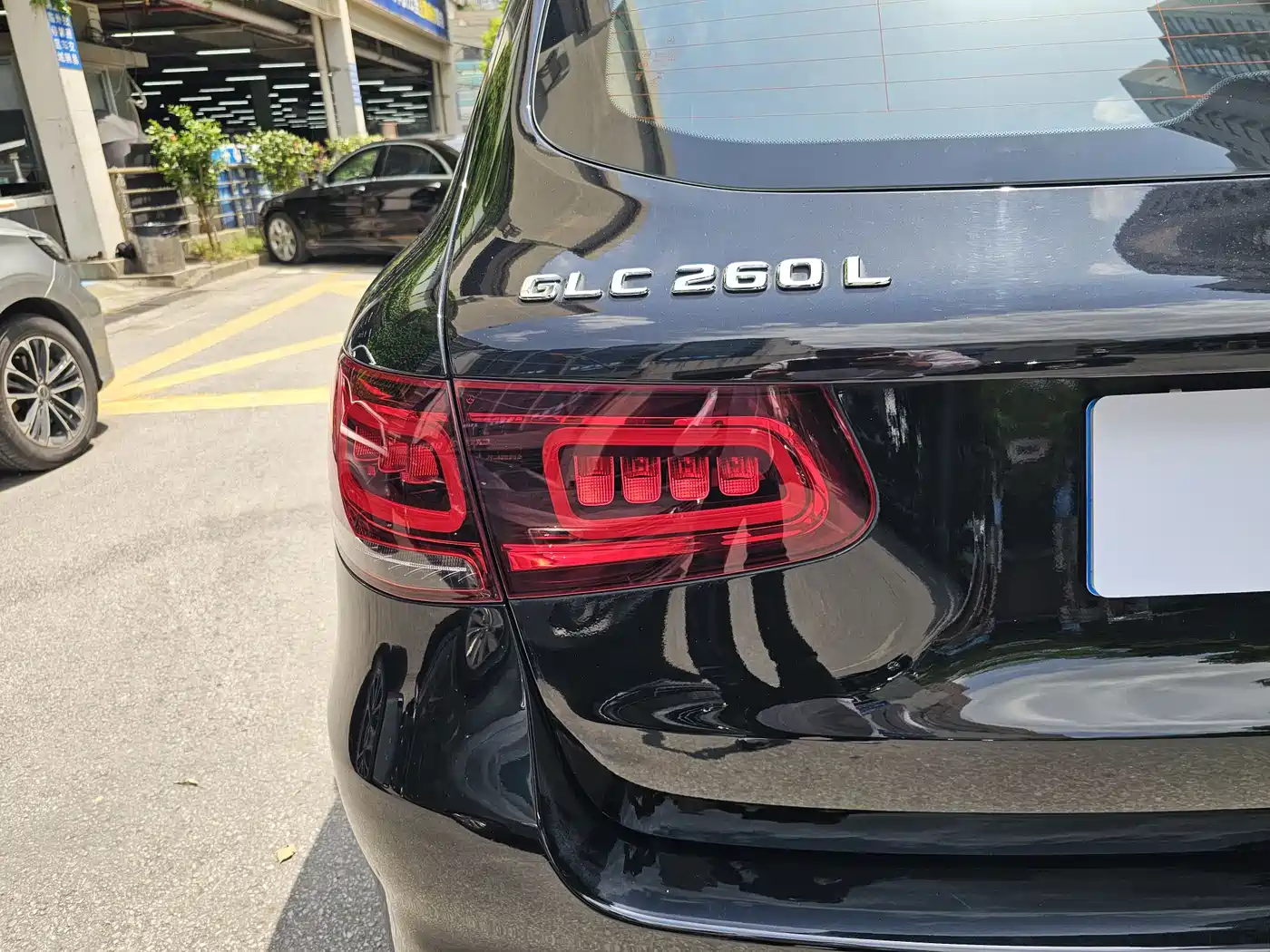 Mercedes-Benz GLC 2022 Facelift II GLC 260 L 4MATIC Luxury фото 19