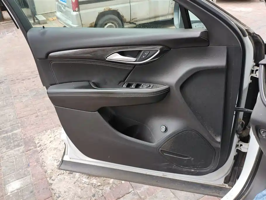 Buick Envision S 2023 Envision S 552T FWD Luxury фото 7