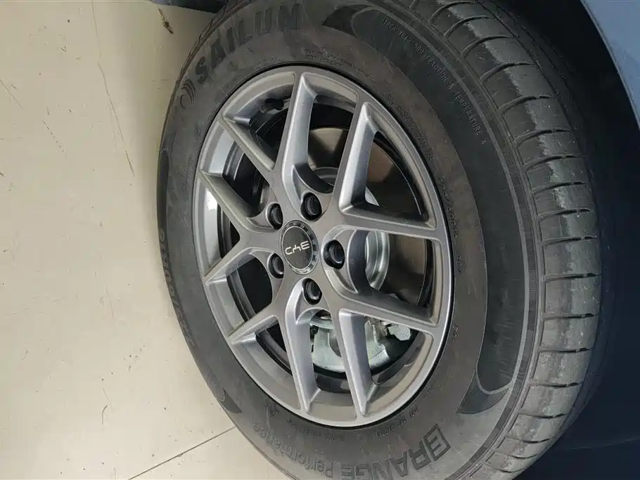 BYD Seal 06 New Energy 2024 DM-i 80KM Luxury фото 6
