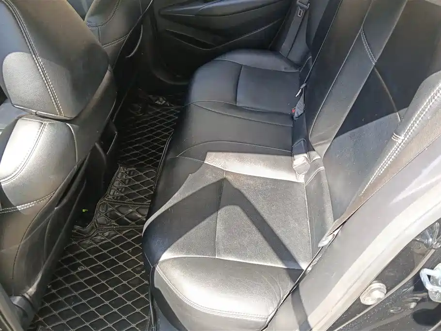 Toyota Corolla 2021 1.2T S-CVT Pioneer Edition фото 11