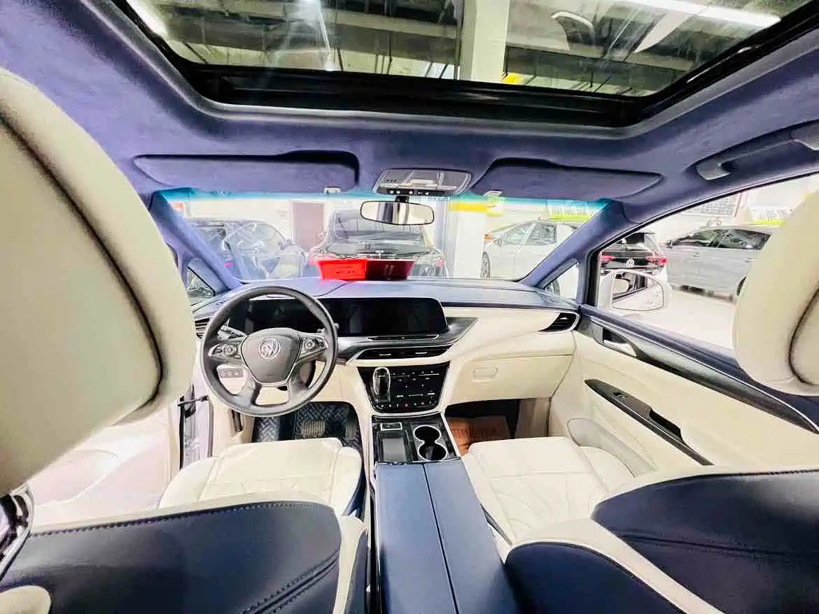 Buick GL8 2021 ES Landlord 653T Comfort фото 17
