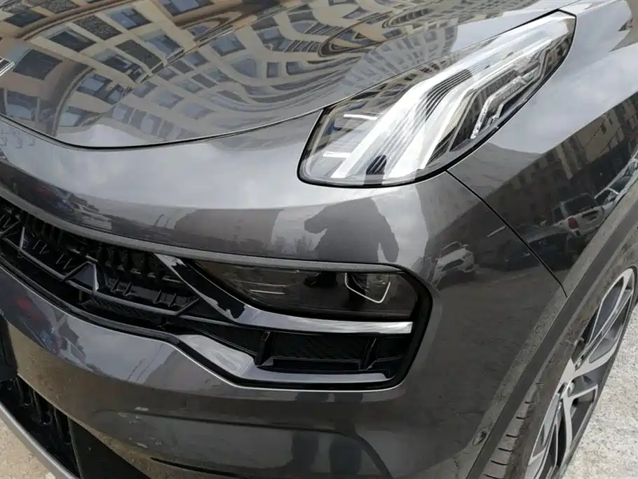 Lynk & Co 05 2023 2.0TD AWD Halo фото 5