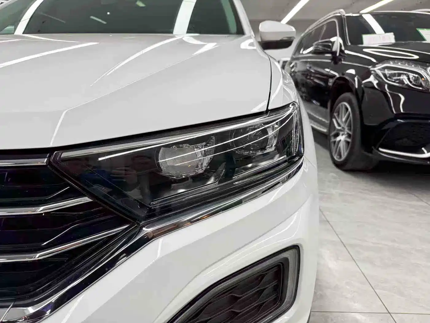 Volkswagen T-ROC 2021 280TSI DSG 2WD Comfort Smart Connect Edition фото 25