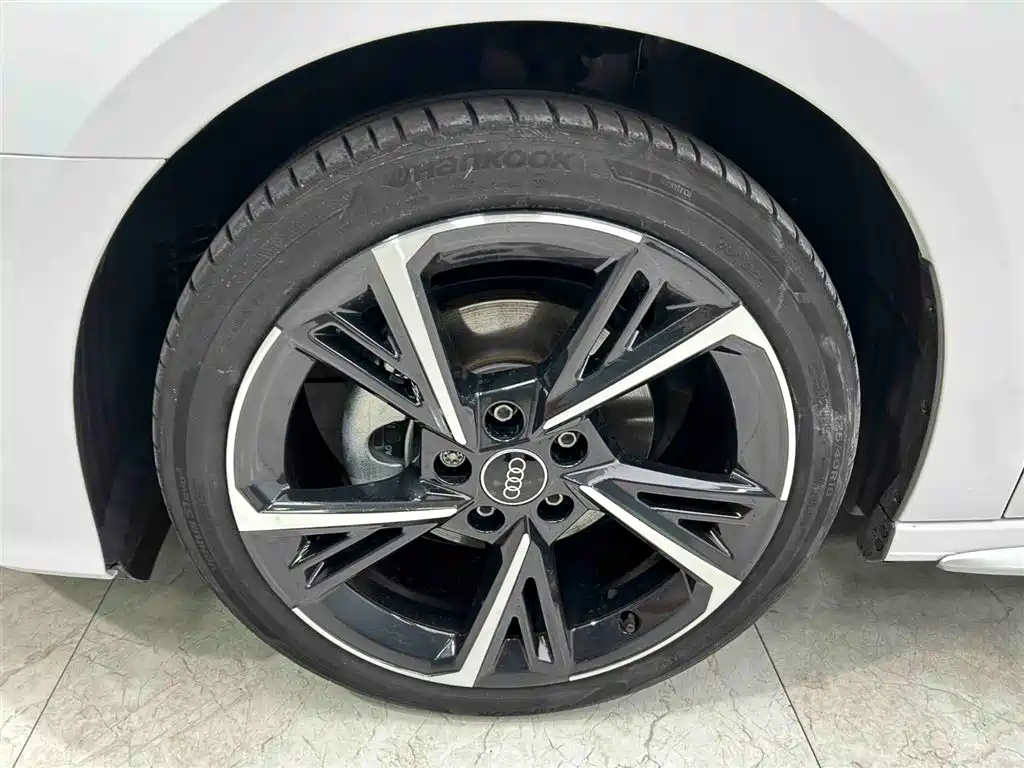 Audi A3 2024 Model Sportback 35 TFSI Fashion Sport фото 20