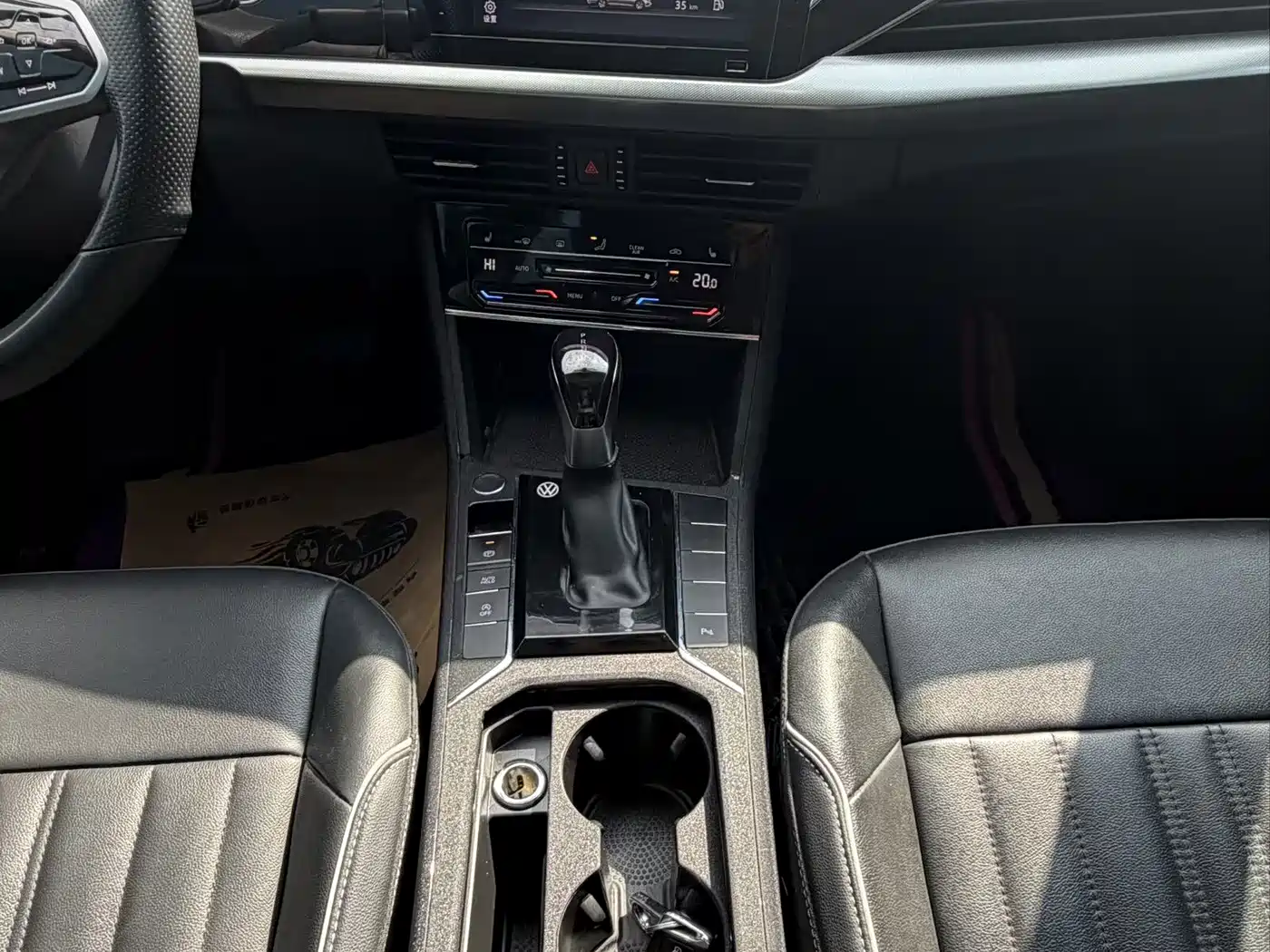 Volkswagen Passat 2022 330TSI Starlight Elite Edition фото 12