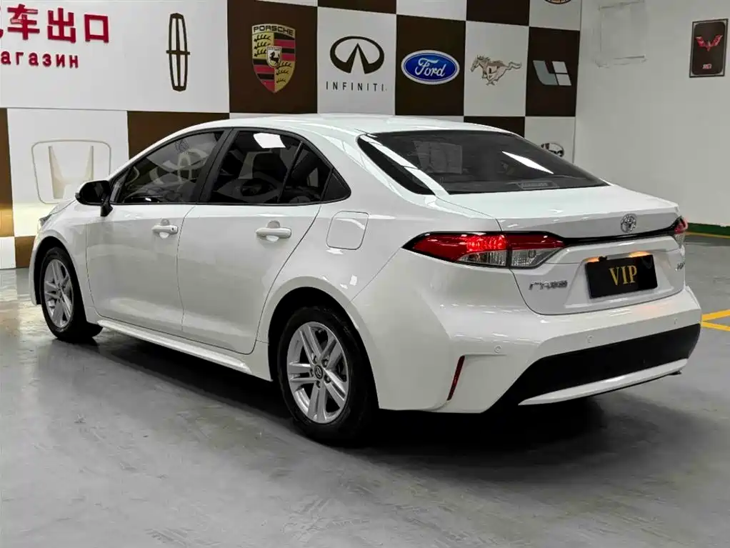Toyota Levin 2022 TNGA 1.5L CVT Progressive Edition фото 4