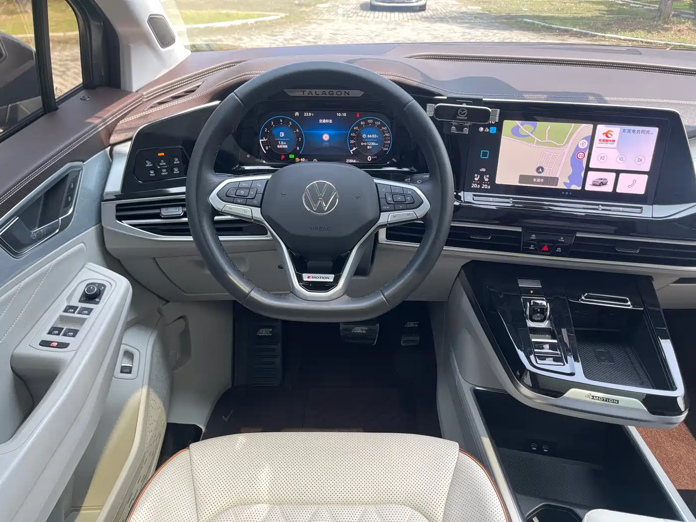 Volkswagen Talagon 2023 Facelift 530TSI 4WD Flagship Victory Pro Edition 6-Seater фото 13