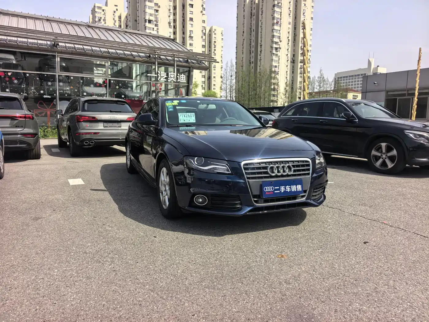 Audi A4L 2012 2.0 TFSI Automatic Luxury фото 3