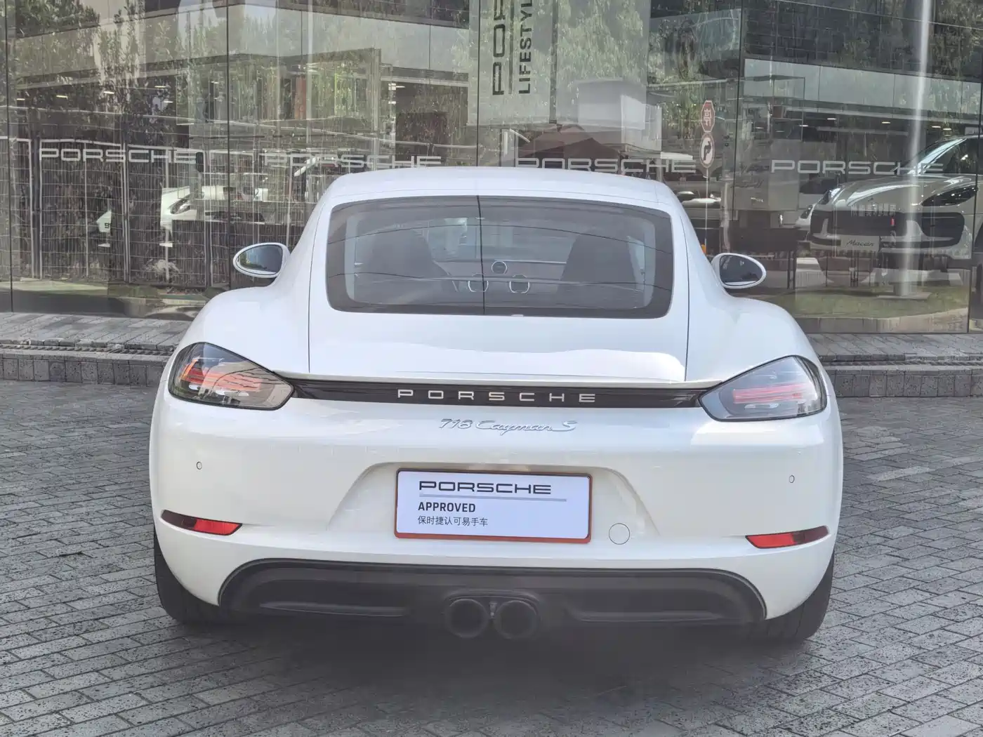Porsche 718 2018 Cayman 2.0T фото 19