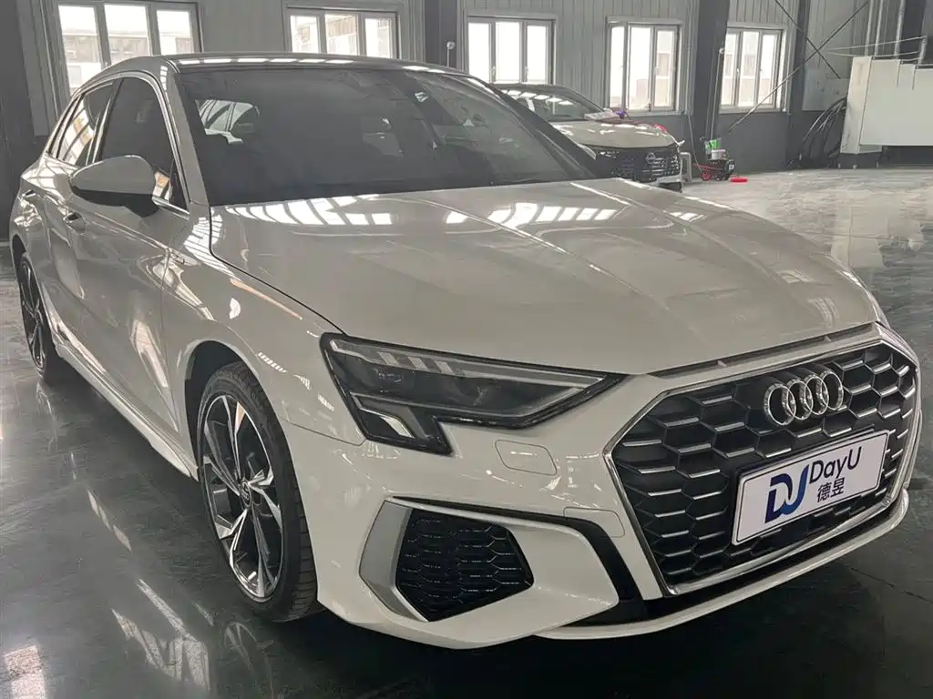 Audi A3 2023 Sportback 35 TFSI Fashion Sport фото 3