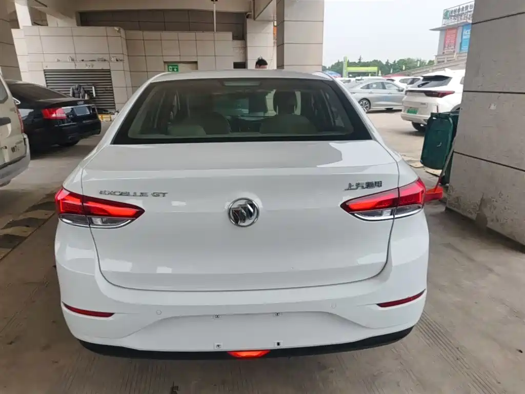 Buick Excelle 2021 Exemplar 1.5L Auto Elite фото 6