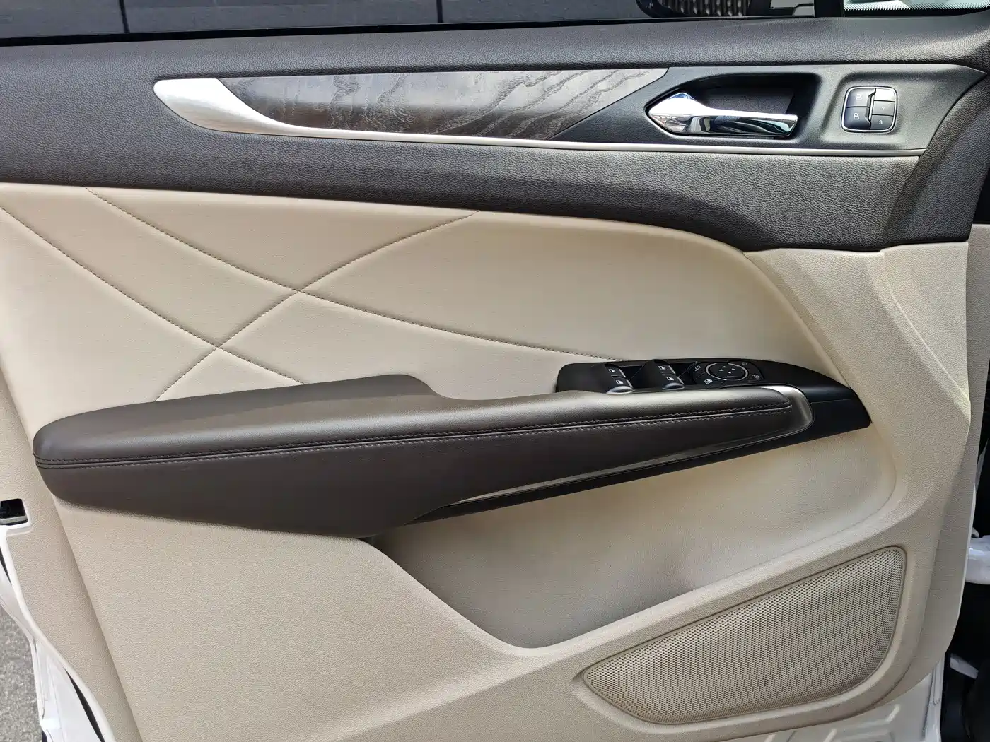 Lincoln MKC 2018 2017 2.0T 4WD Elegance Edition