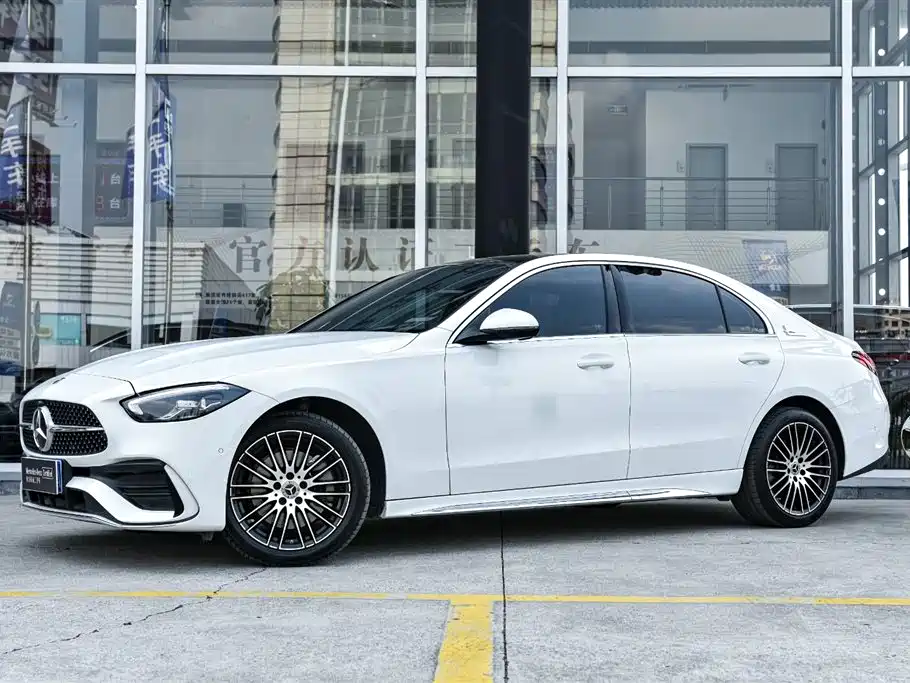 Mercedes-Benz C-Class 2024 C 260 L Sport фото 2
