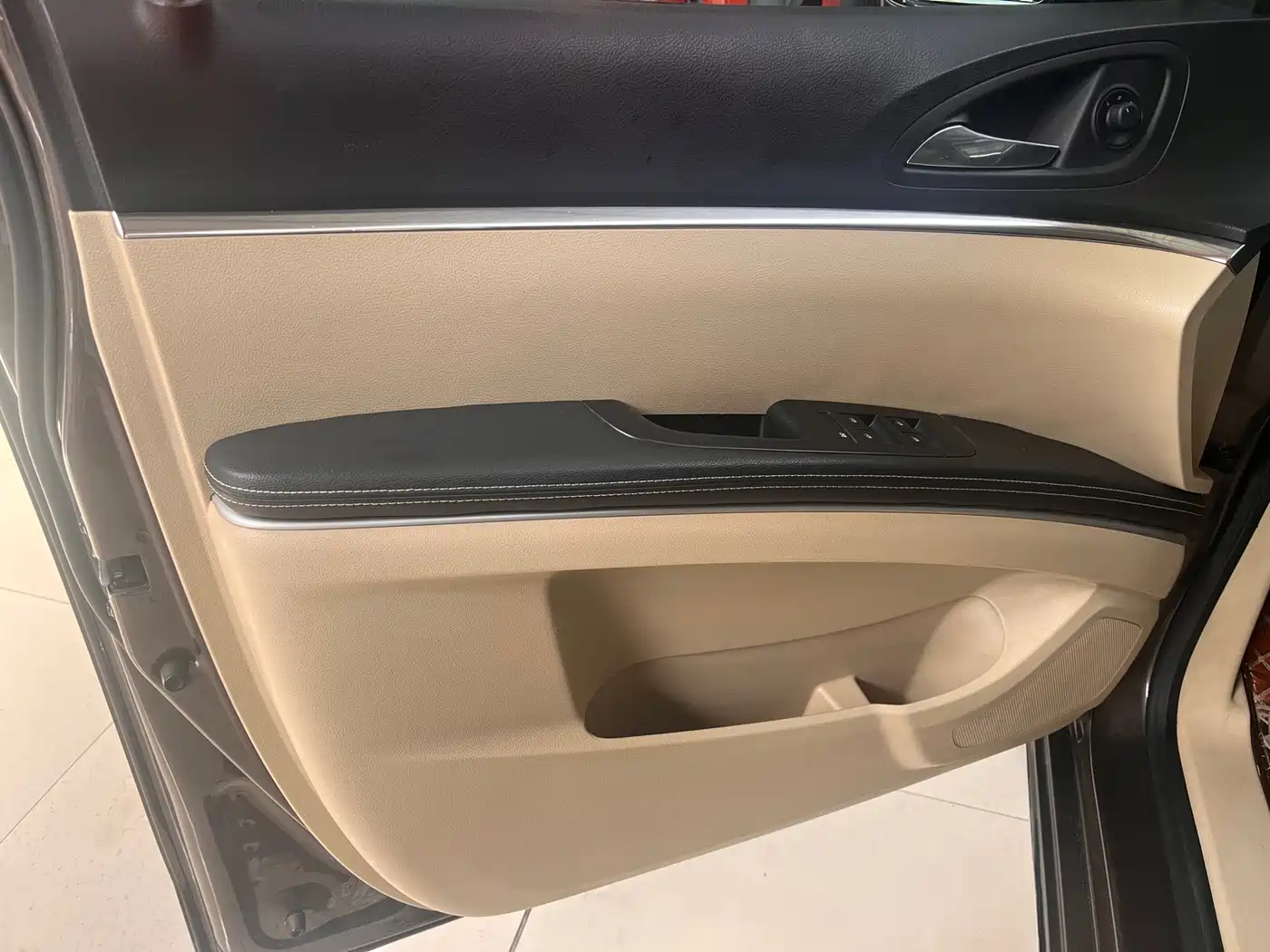 Buick GL8 2023 Model Land Business Class Comfort фото 8