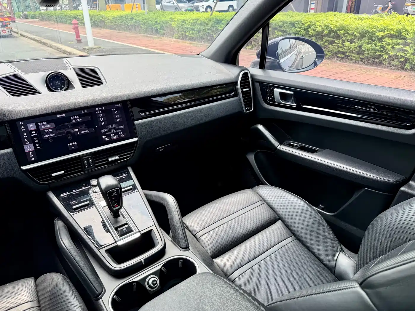 Porsche Cayenne 2019 Cayenne 3.0T фото 27