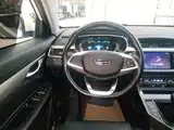 Фото 11 - Geely Emgrand