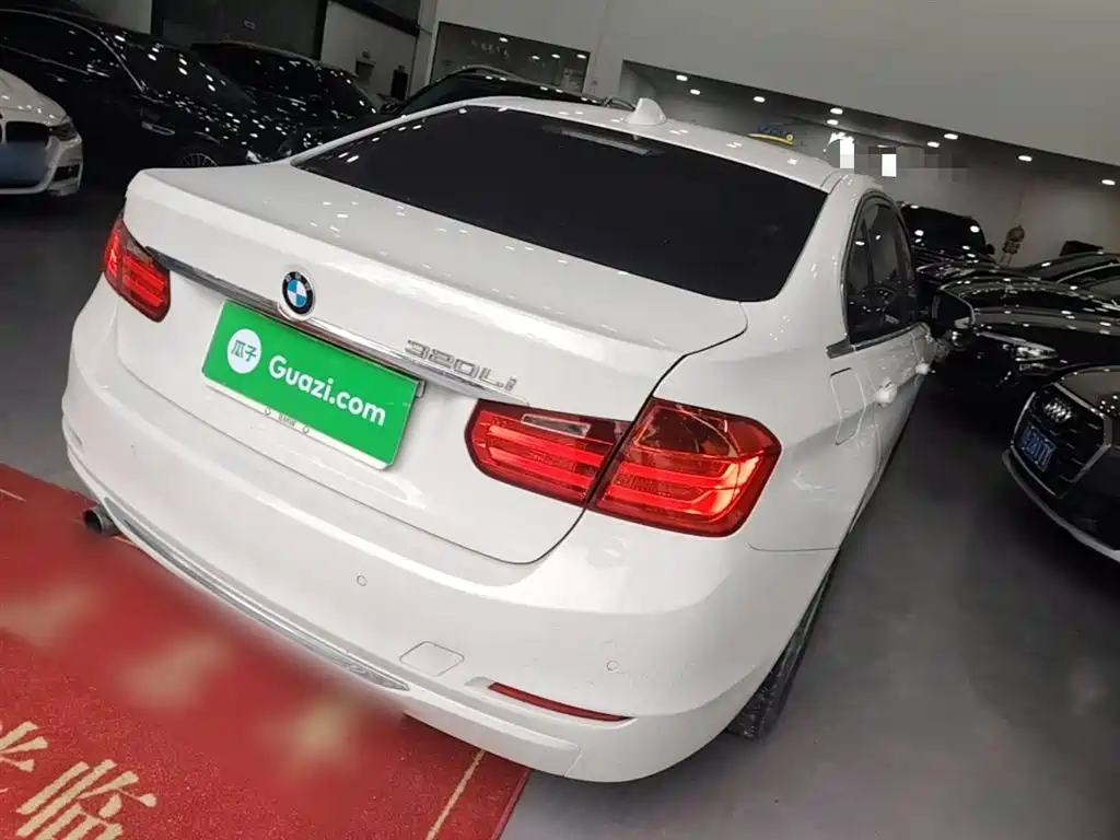 BMW 3 Series 2015 320Li Fashion фото 7