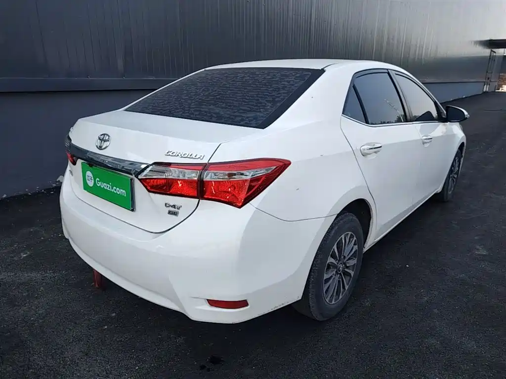 Toyota Corolla 2017 Facelift 1.2T S-CVT GL фото 7