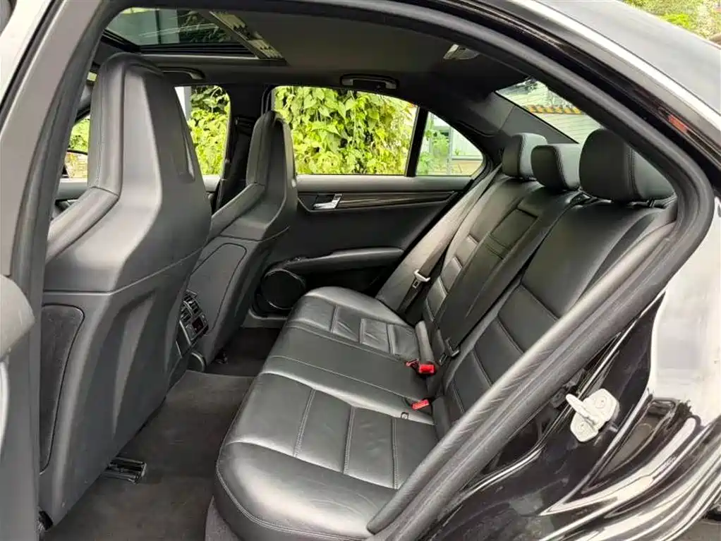 Mercedes-Benz C-Class AMG 2009 AMG C 63 Dynamic фото 6